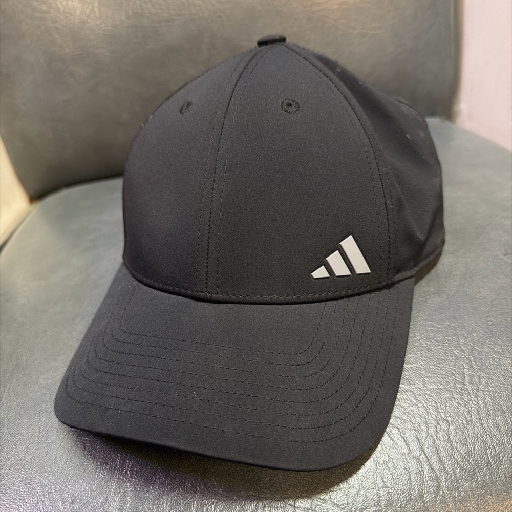 adidas Black Performance Logo Cap